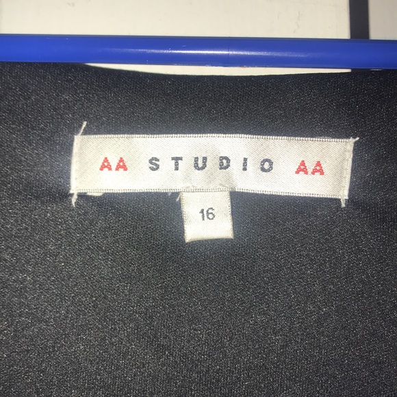 NWT Women’s Twist-Front Dress - Picture 6 of 7